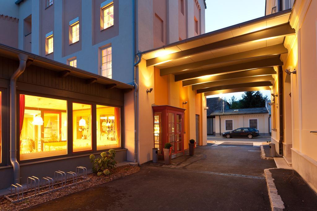 Jufa Hotel Weinviertel - Eselsmuehle Seefeld-Kadolz Exteriér fotografie